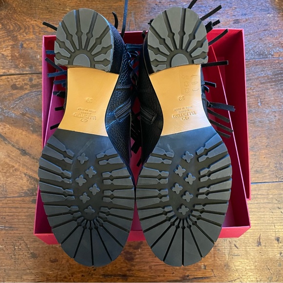 NWOT Valentino Fringe Combat Boot Black - Picture 9 of 14